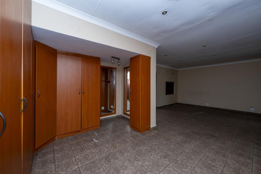 3 Bedroom Property for Sale in Ifafi North West